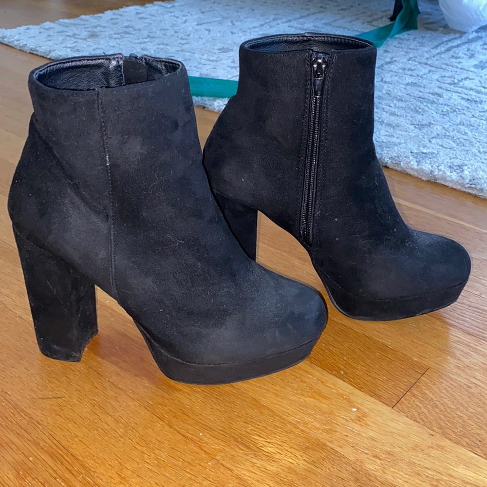 Steve Madden booties